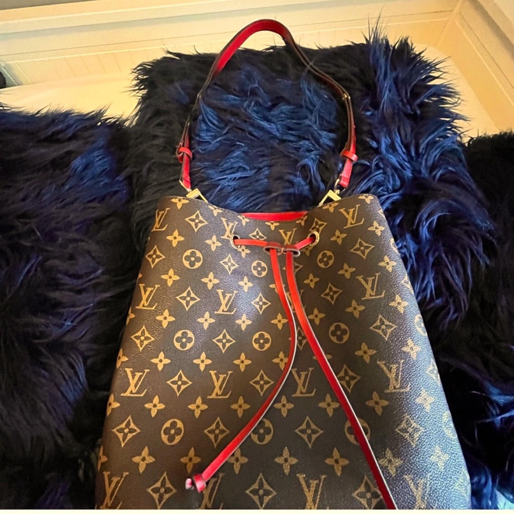 “Designer” messenger bag